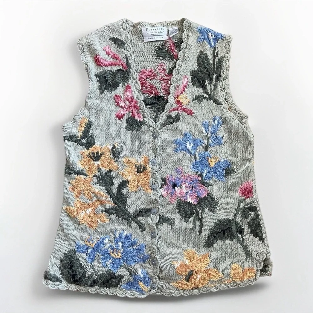 VTG Portraits by Northern Isles Hand Knit Floral Sweater Vest Medium Cottagcore - Picture 1 of 11